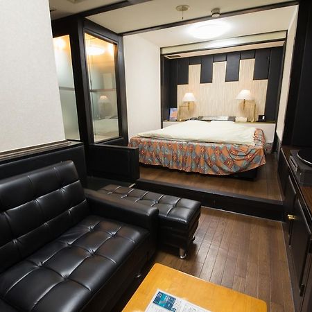 Hotel Candy Hall (Adults Only) Osaka Exterior foto