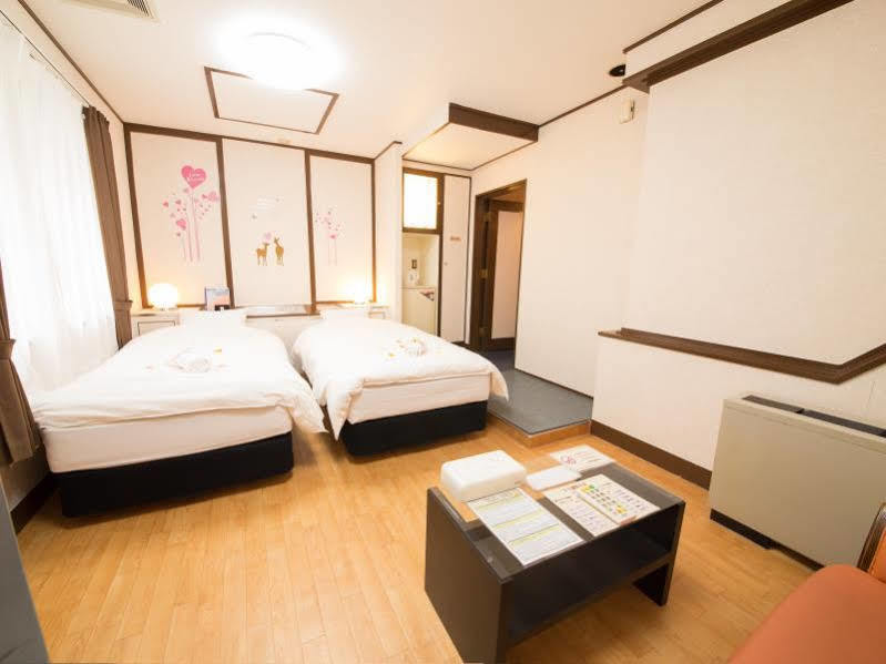 Hotel Candy Hall (Adults Only) Osaka Exterior foto