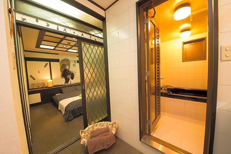 Hotel Candy Hall (Adults Only) Osaka Exterior foto