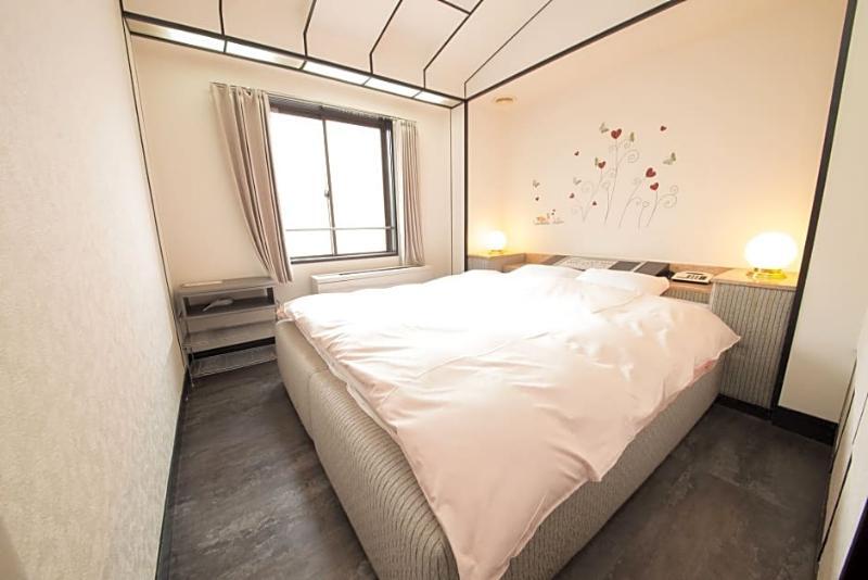 Hotel Candy Hall (Adults Only) Osaka Exterior foto